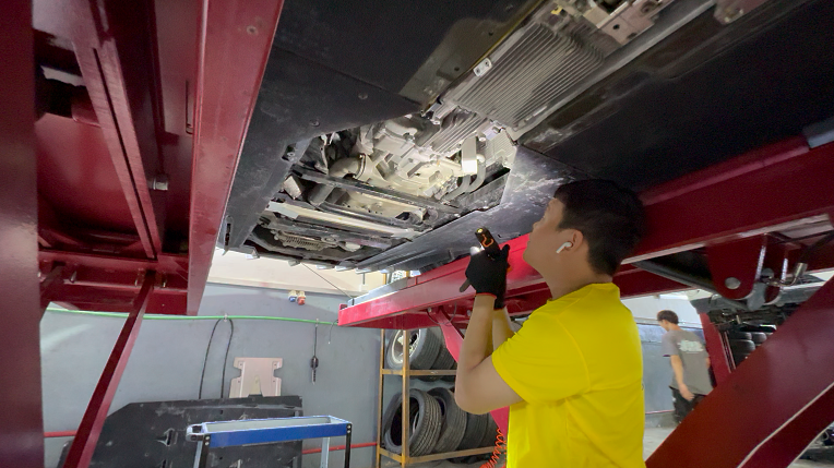 علبة التروس