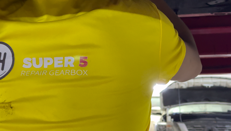 علبة التروس